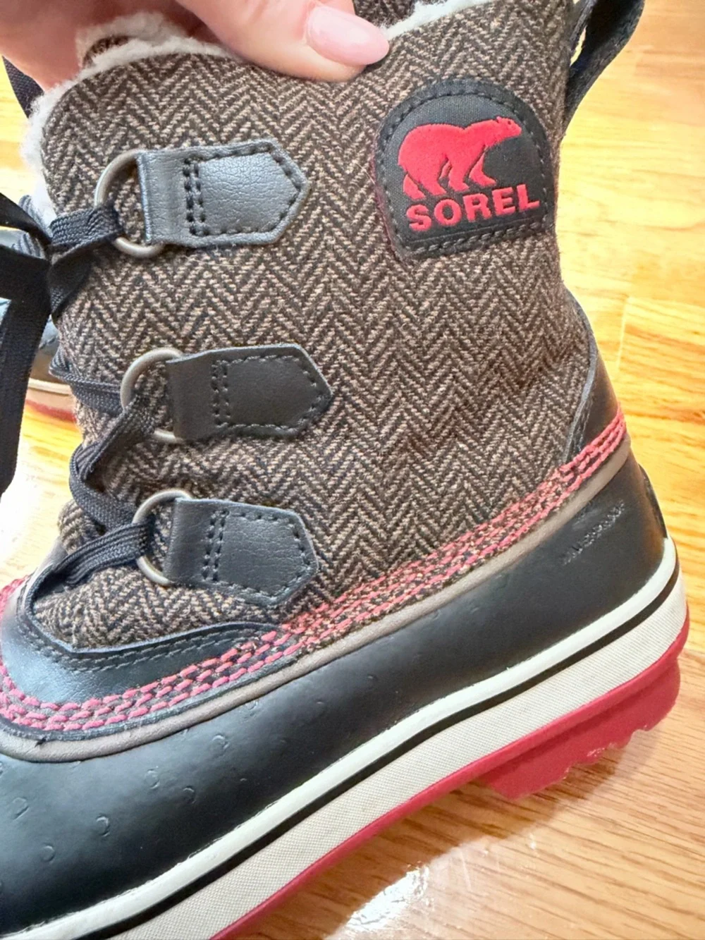 Sorrel Tivoli Herringbone Snow Boots Winter Ski Duck Rain Boot Brown Black Red 7